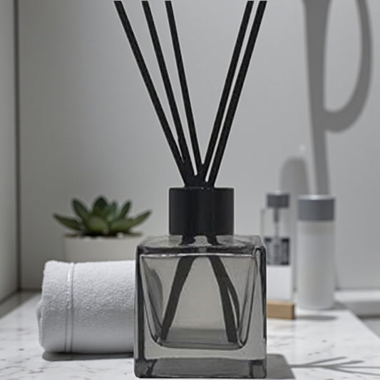 Flacon Diffuseur en Verre Noir 100 ml avec Bâtons
